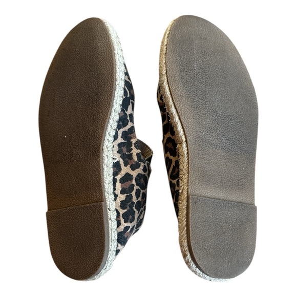 Torrid CANVAS ESPADRILLE FLAT - LEOPARD Print Buckle Closure Wide Width Size 9 - Picture 8 of 11